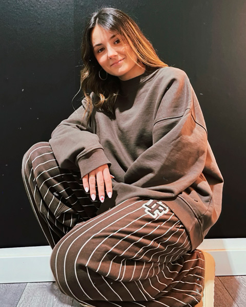 CLAUDIA
